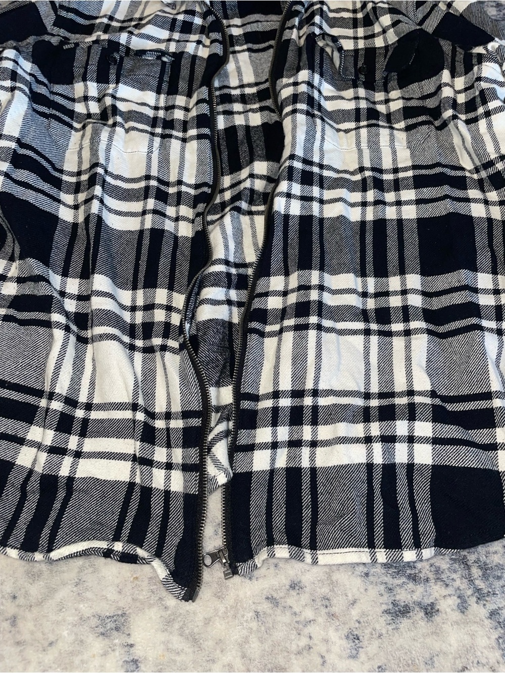 Chaps flannel size XL - Picture 2 of 4